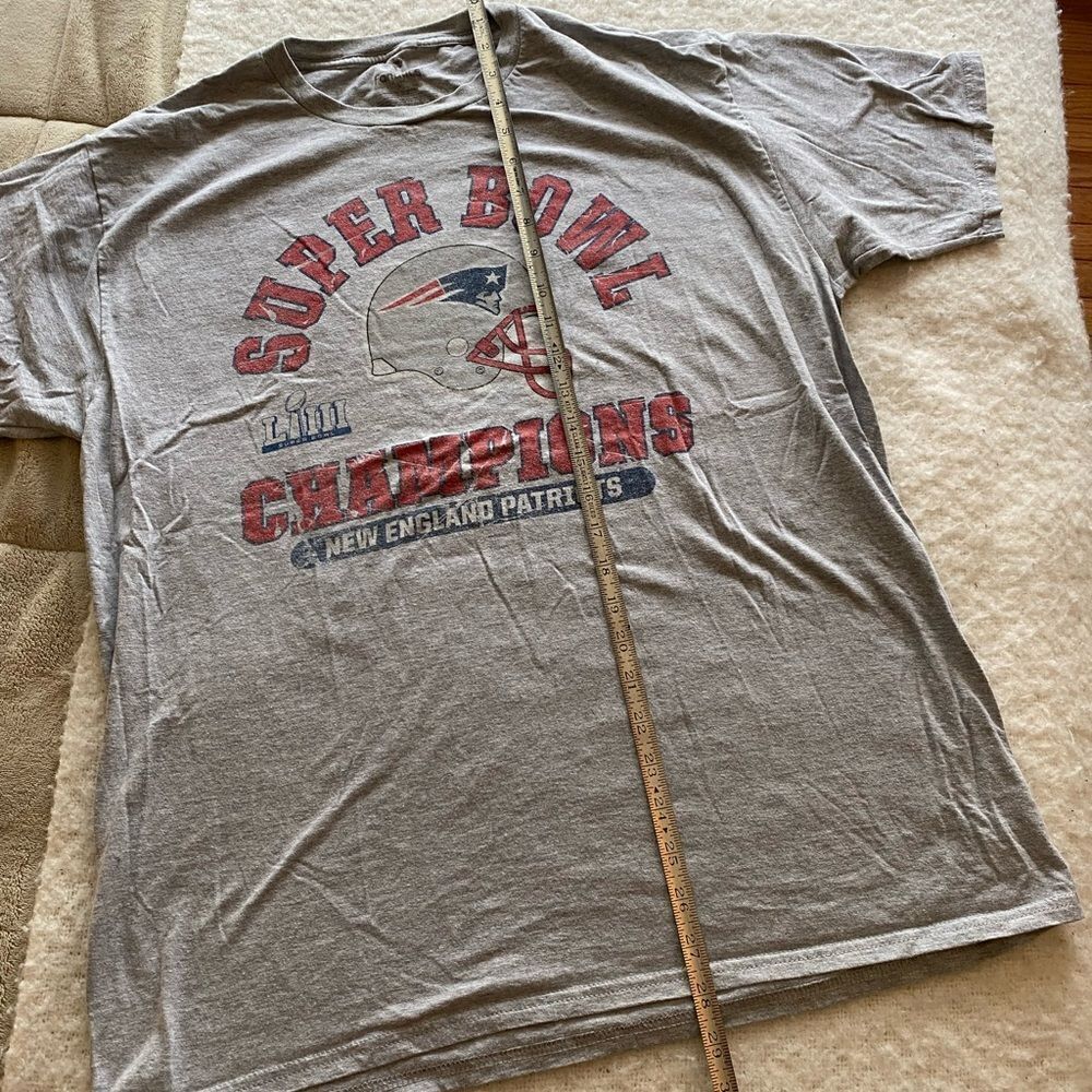 New England Patriots Superbowl Championship T-Shirt Size Large - Picture 2 of 5
